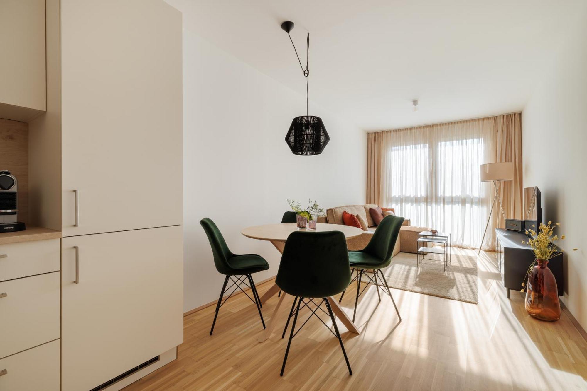 Coho City Apartments Mit Hauseigener Tiefgarage Вена Экстерьер фото
