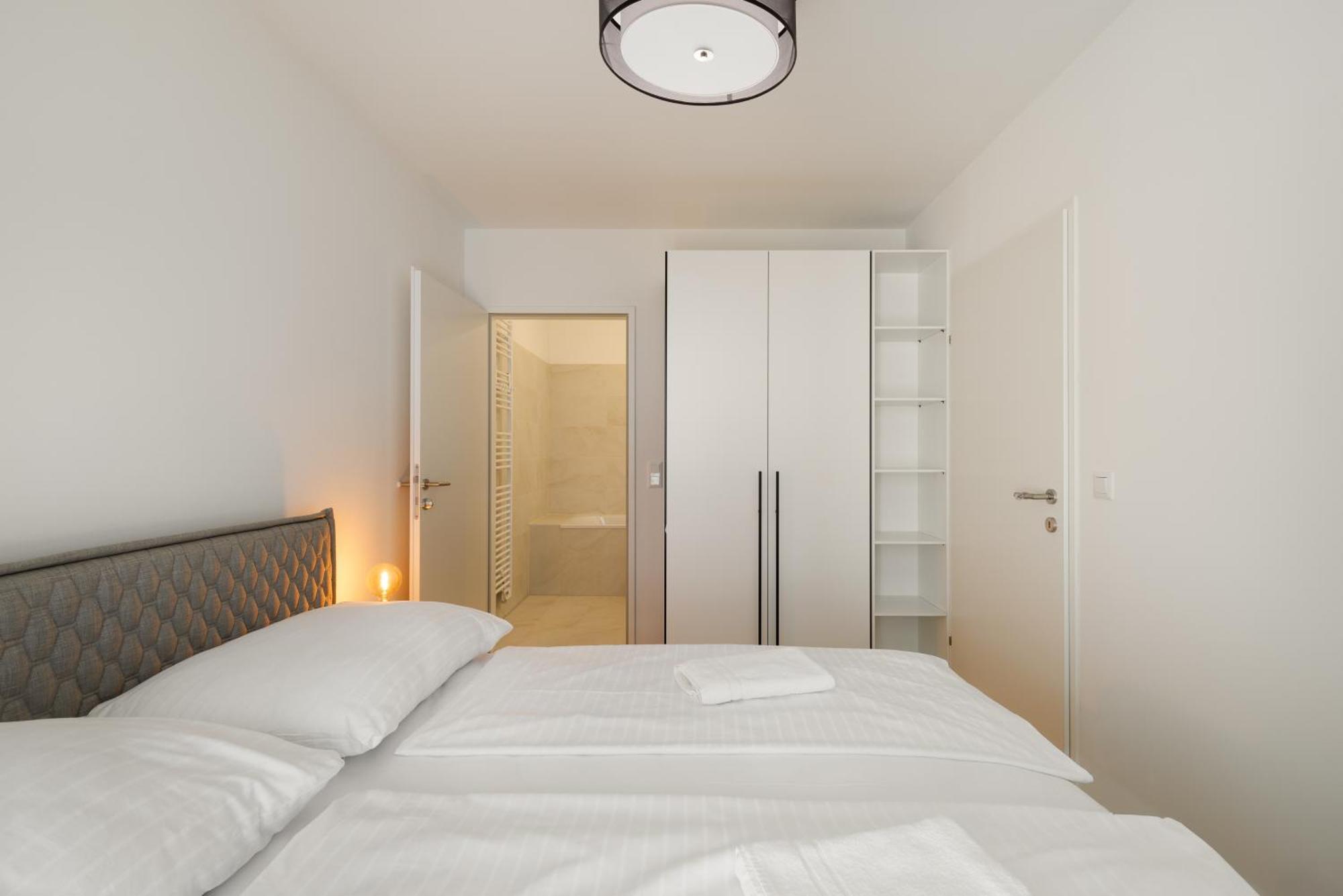 Coho City Apartments Mit Hauseigener Tiefgarage Вена Экстерьер фото