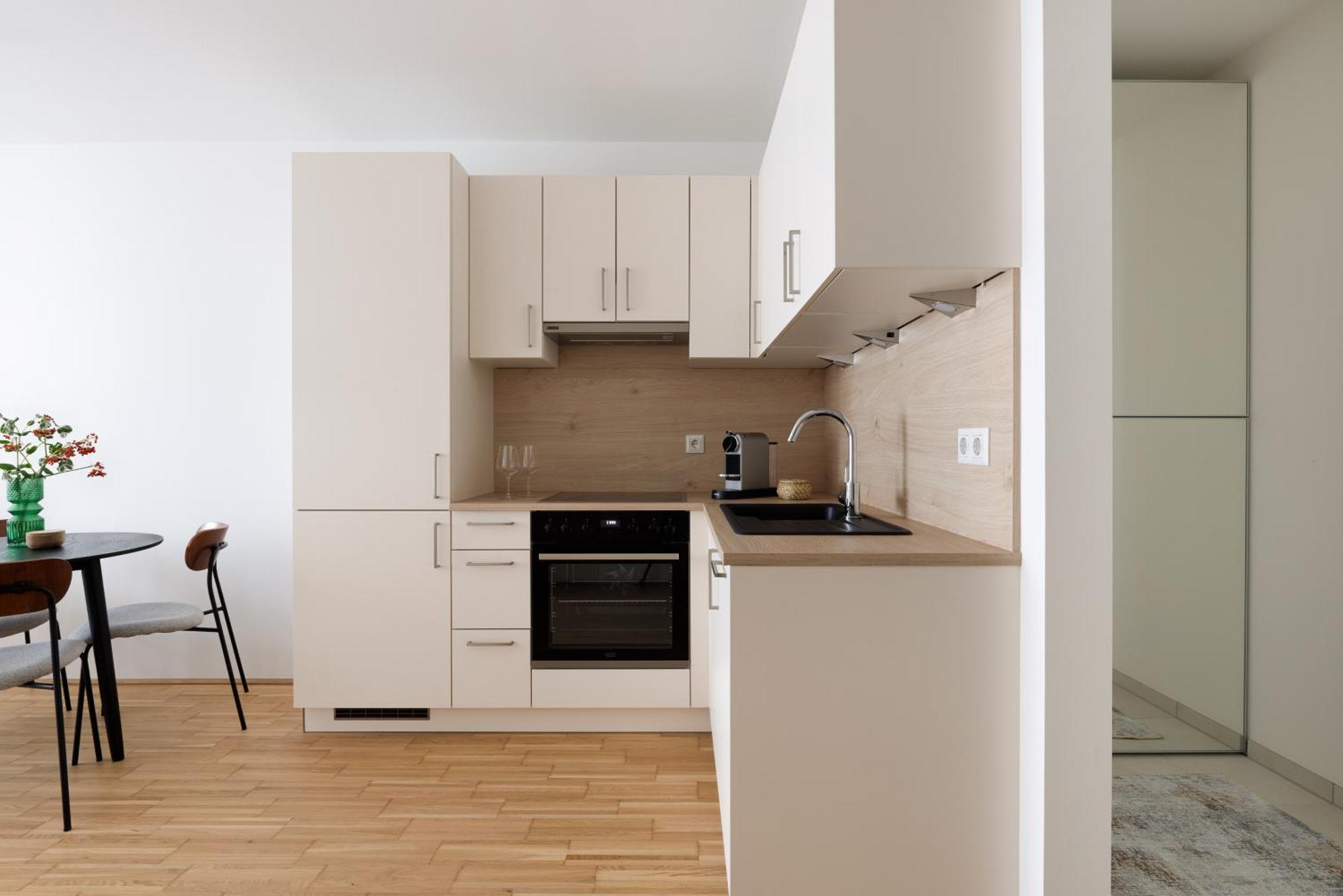 Coho City Apartments Mit Hauseigener Tiefgarage Вена Экстерьер фото