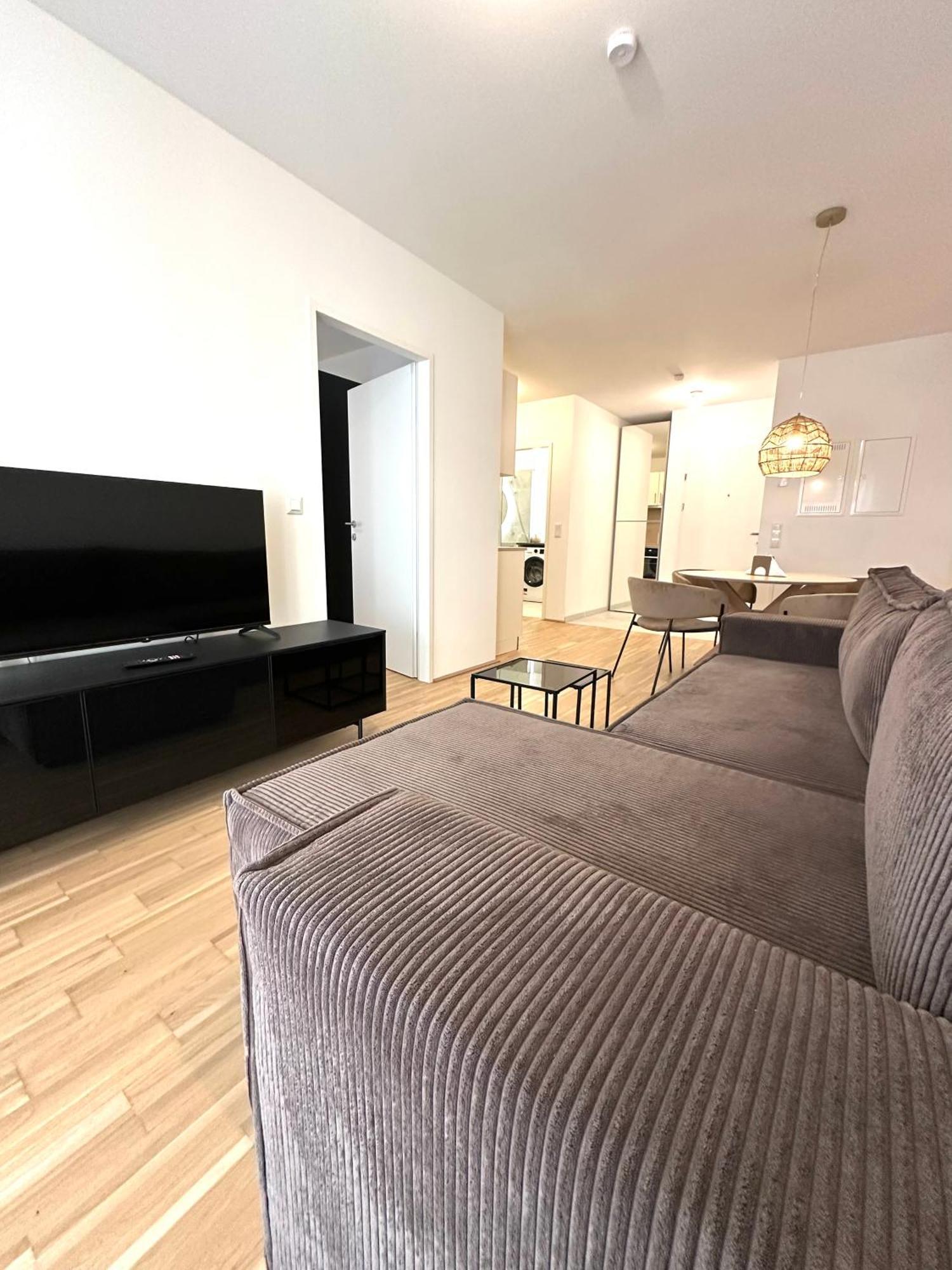 Coho City Apartments Mit Hauseigener Tiefgarage Вена Экстерьер фото
