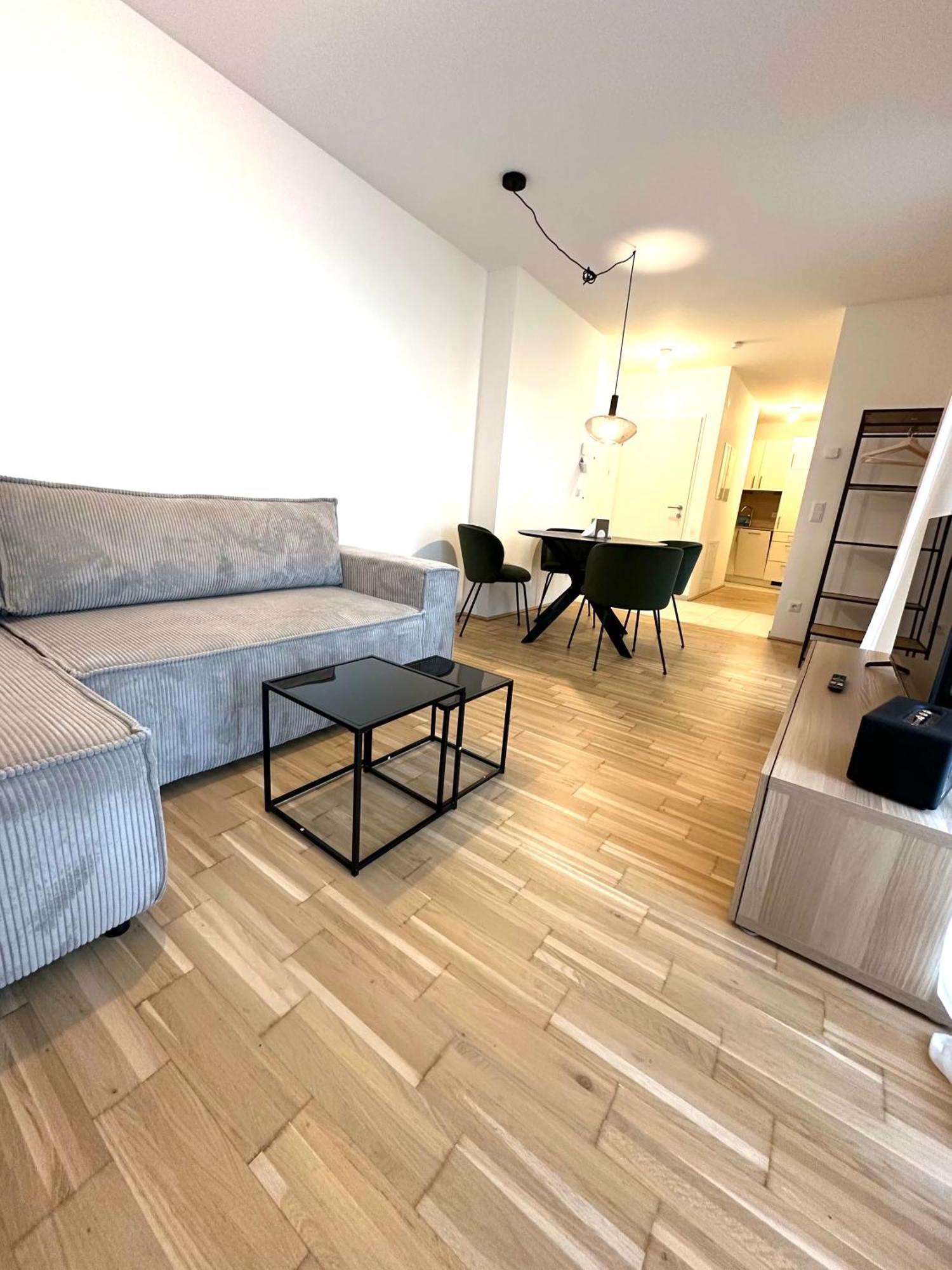 Coho City Apartments Mit Hauseigener Tiefgarage Вена Экстерьер фото