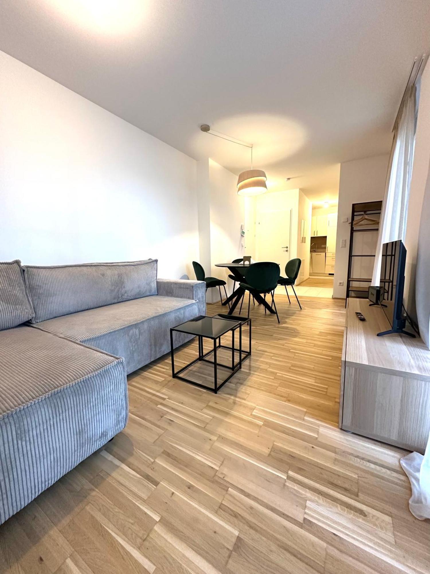 Coho City Apartments Mit Hauseigener Tiefgarage Вена Экстерьер фото
