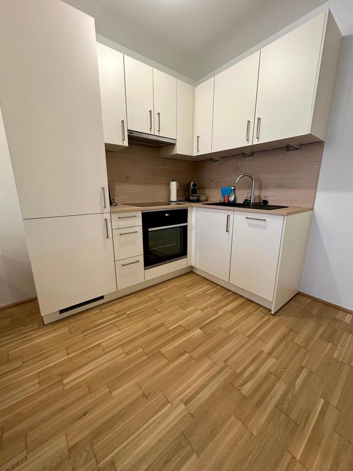 Coho City Apartments Mit Hauseigener Tiefgarage Вена Экстерьер фото