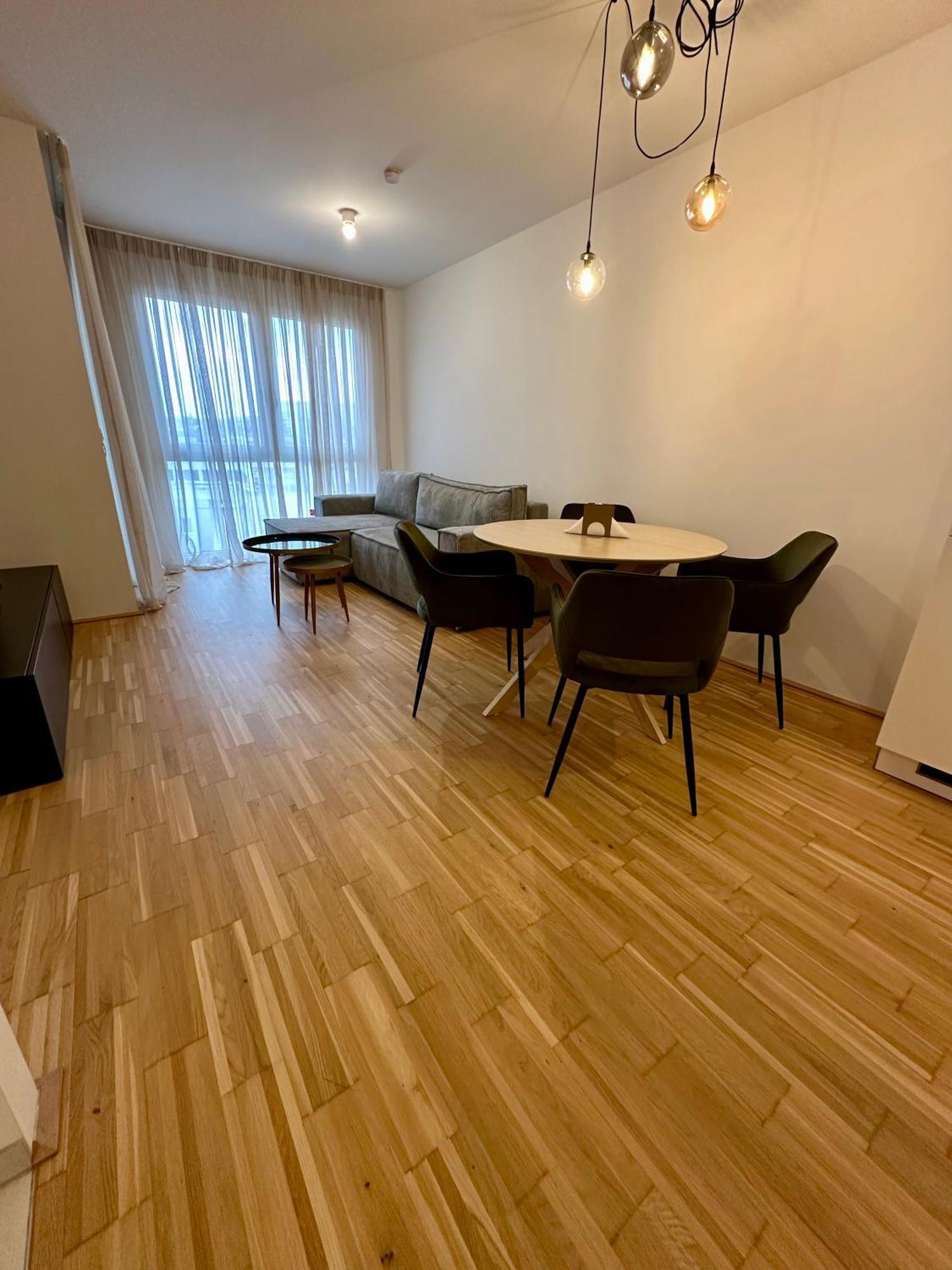 Coho City Apartments Mit Hauseigener Tiefgarage Вена Экстерьер фото