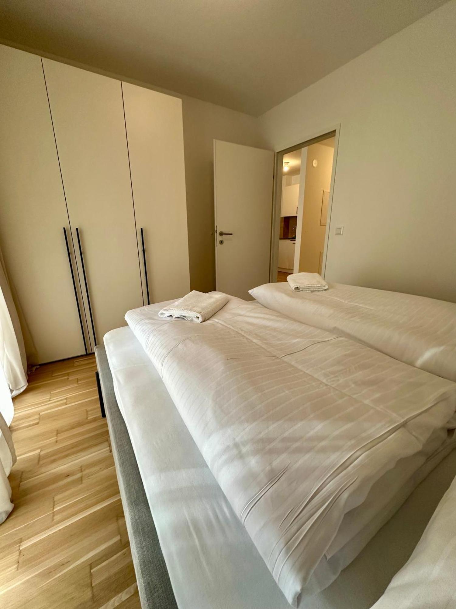 Coho City Apartments Mit Hauseigener Tiefgarage Вена Экстерьер фото